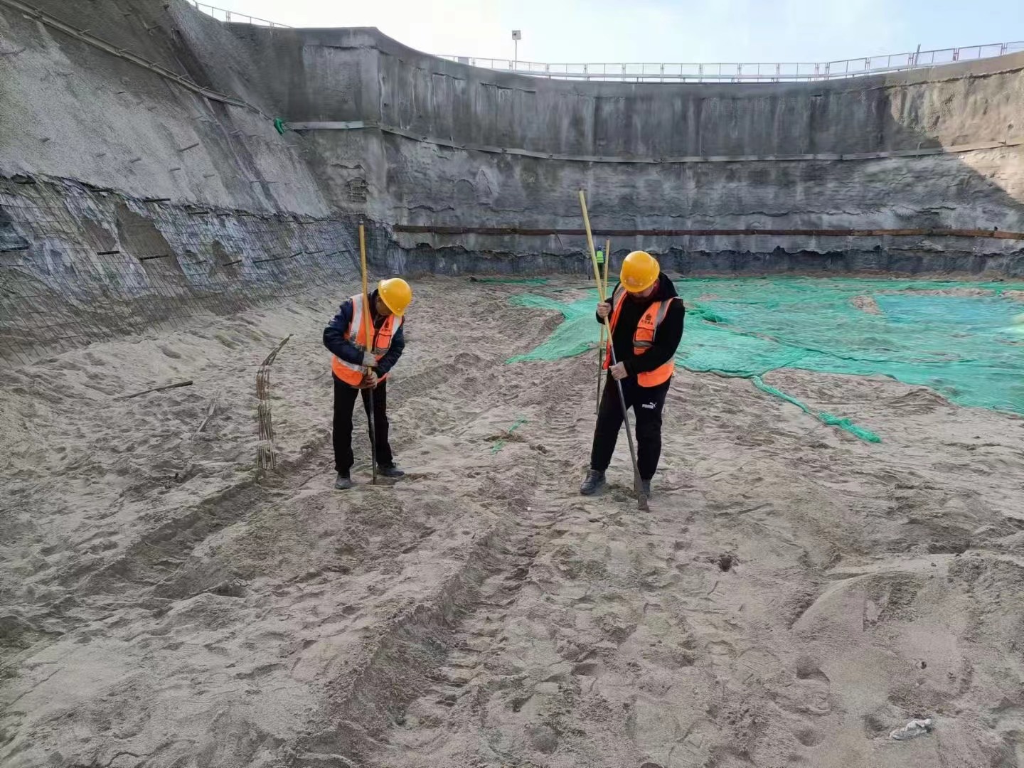 中建三局中医药研究院项目基坑普探作业